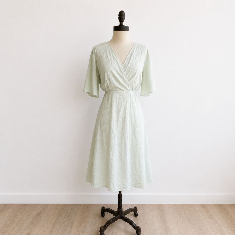 The ZoA Mint Green Linen Blend Wrap Dress Womens Size M Midi Cottagecore